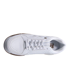 Metros Sneakers