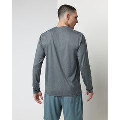 Men's Long Sleeve Tradewind Performace Tee 2.0 in Heather Grey