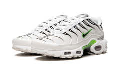 AIR MAX PLUS MNS WMNS DN6997 100