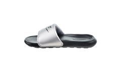Victori One Slides WMNS"Black-Metallic Sliver" cn9677 006