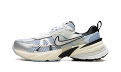 V2K RUN WMNS"PSYCHIC BLUE" HF1876 400