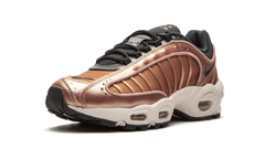 AIR MAX TAILIND 4 WMNS"Metallic Red Bronze" CT1184 900