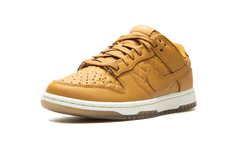 DUNK LO MNS WMNS"Quilted Wheat" DX3374 700