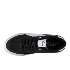 Court Classic Vulcanized Formstrip Lace Up Sneakers