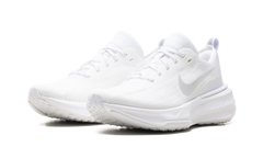 ZoomX Invincible 3 Wmns"White" DR2660 103