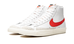BLAZER MID'77 VNTG WMNS"Habanero Red" CZ1055 101