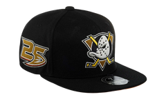 NHL Vintage Fitted Cap "Anaheim Ducks - Black" 6HSFSH22084 ADUBLCK