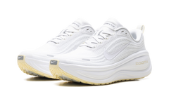 Vomero Plus WMNS"Photon Dust Alabaster" HV8154 009