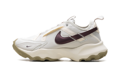 TC 7900 WMNS"Light Bone Burgundy Crush" DD9682 003