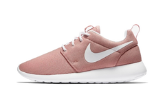 Roshe Run Wmns"Coral Stardust" 844994 603