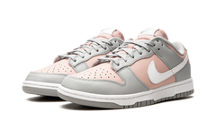 DUNK LO MNS WMNS"Soft Grey/ Pink" DM8329 600