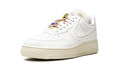 AIR FORCE 1 LO PRM MNS WMNS"Jewels White" DN5463 100